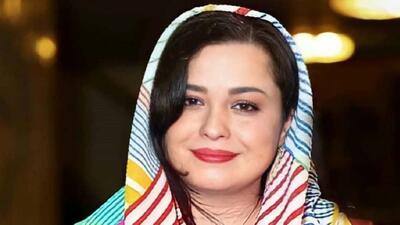 خبر روز | عکس خاطره‌انگیز مهرآوه شریفی‌نیا در کنار مادرش آزیتا حاجیان دهه 60 | گلی شی