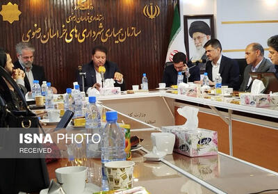 بررسی استراتژی‌های متنوع برای توسعه گردشگری استان خراسان رضوی