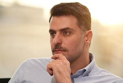 ببینید | حمله به مجری توسط موتورسواران مسلح؛ خفتگیری از علی ضیا در تونل نیایش