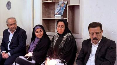 تحقق وعده مسکن برای خانواده‌های داغدار شهدای دانش‌آموز جنگ ۱۲ روزه / سندها تحویل شد!