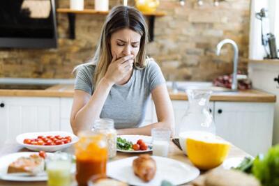 هنگام تهوع چه غذایی بخوریم؟
