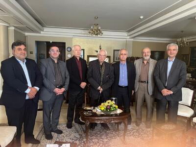 دیدار با پروفسور حسام‌الدین بیان؛ پیشکسوت روابط‌عمومی که فلسفه روابط عمومی را عشق به انسان‌ها می‌داند - شارا