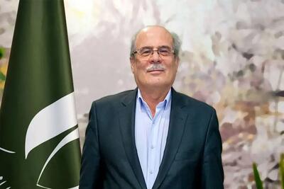 نمایشگاه الکامپ با بسیاری از نمایشگاه‌های خارجی برابری می‌کند