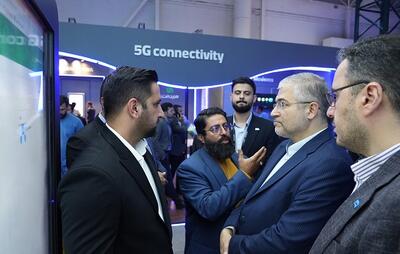 بازدید نمایندگان مجلس از دستاوردهای دیجیتال همراه اول در الکامپ ۱۴۰۴