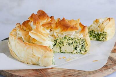 طرز تهیه اسپاناکوپیتا؛ غذای یونانی مشهور