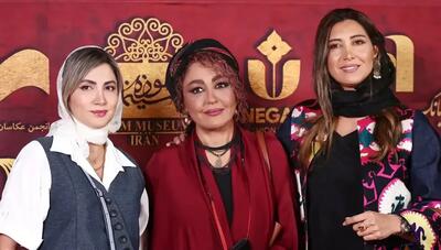 صف بازیگران و هنرمندان در جشن عکاسان؛ حضور ابوالفضل پورعرب و فریبا کوثری (عکس)