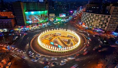 پان‌آمریکن و پیکان زرد میدان ولیعصر؛ نیم قرن فاصله در یک قاب - چیدانه