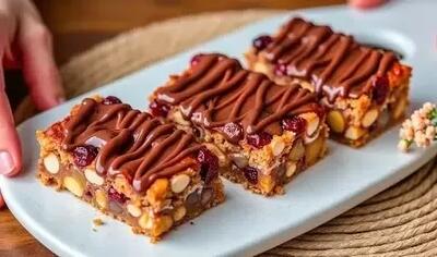 طرز تهیه شکلات های مغزدار جو دوسر سالم و بدون شکر !