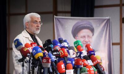 جلیلی: به بدترین شکل به ایران و تاسیسات هسته ای ایران حمله نظامی انجام می‌شود و آژانس نه تنها مانع حمله نظامی نمی‌شود بلکه محکوم هم نمی‌کند