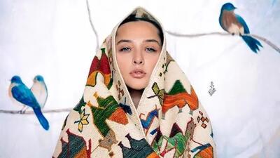 عکس جنجالی آناهیتا درگاهی با ژست آشفته!