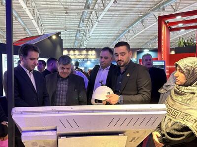 بازدید مهندس مهدی محرمی ریاست سازمان نظام مهندسی ساختمان تهران از غرفه گروه گشتاسپ در بیست‌وهشتمین نمایشگاه الکامپ