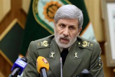 فرمانده کل ارتش: آمادگی نیرو‌های مسلح دائمی است؛ ما به صورت مستمر دشمن را زیر نظر داریم و با هرگونه کار اشتباه و غلط او، به شدت برخورد خواهیم کرد