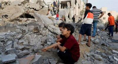 نجات یک زن باردار فلسطینی از زیر آوار | جهان نیوز