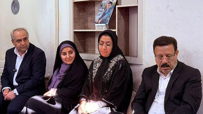 واگذاری زمین مسکونی به خانواده‌های دو شهید دانش‌آموز تبریزی به دستور وزیر راه‌وشهرسازی