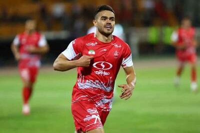 اورونوف چه زمانی به پرسپولیس اضافه می‌شود؟