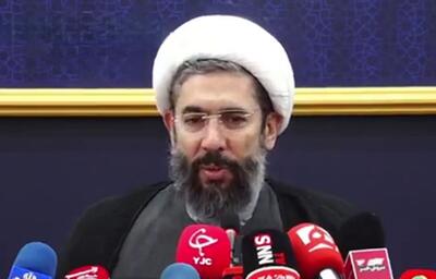 تسهیل در روند دریافت وام ازدواج، مسکن و جهیزیه از طریق دفاتر نهاد رهبری در دانشگاه‌ها صورت می‌گیرد