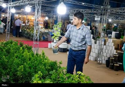 برپایی نمایشگاه گل و گیاه و سوغات استان‌ها در کرمانشاه - تسنیم