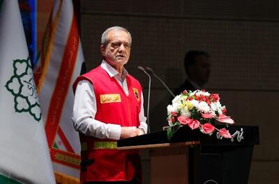 پزشکیان: خیال به زانو در آوردن ملت ایران یک خواب و خیال است (فیلم)