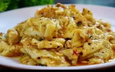 طرز تهیه تخم مرغ با سیر و کره خوشمزه و مقوی !