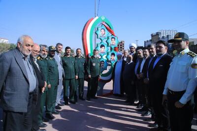 تمثال شهدای آبیک در ورودی شهر نصب شد