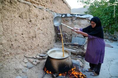 عکس/ شیره‌پزان در چهارمحال‌وبختیاری