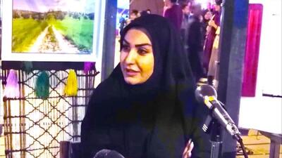 از بازی جلوی آینه تا میکروفن واقعی
