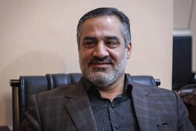 پیشنهاد داور برنامه محفل برای دعوت از قاریان جهان در برگزاری فینال فینالیست‌ها در ایران