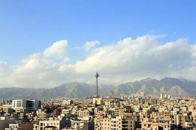 کاهش نسبی دما و افزایش آلاینده‌های جوی در تهران
