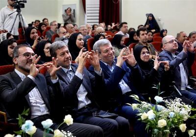 فریاد سکوت در اصفهان/ ناشنوایان خواستار تبدیل وعده‌ها به عمل شدند+فیلم - تسنیم