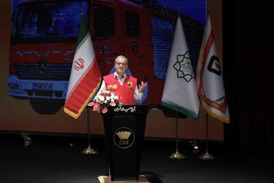 پزشکیان: به زانو در آوردن ملت ایران خواب و خیال است