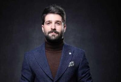 خواننده سرشناس کنار ستاره استقلال بستری شد!/ همسر ناصر حجازی با ماسک و لباس مخصوص به عیادت چه کسی رفت؟