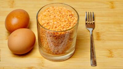 یک فنجان دال عدس و ۲ عدد تخم مرغ! طرز تهیه پای بدون آرد که در دهان آب می شود
