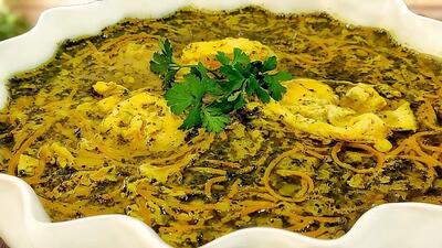 طرز تهیه اشکنه سیب زمینی ؛ غذای سنتی سریع و ساده بدون گوشت