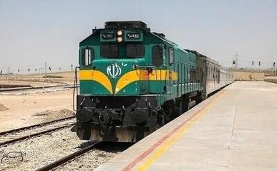 ضرورت ادامه روند توقف قطارهای عبوری در ایستگاه نیشابور