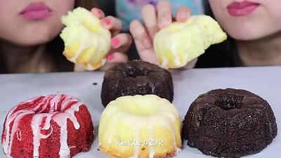 چالش فود اسمر | خوردن بستنی شکلاتی و کیک و کاکائو