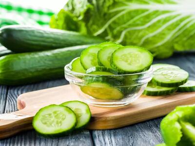 سبزیجات لوکس شدند؛ جهش ۲ تا ۳ برابری قیمت خیار و کاهو در یک سال