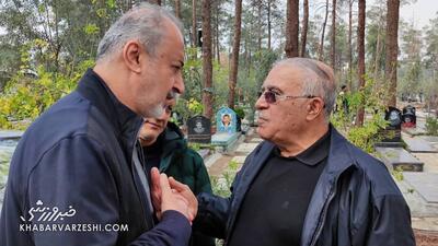 تقدیر از ستاره استقلال قبل از بازی با المحرق +عکس