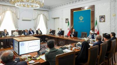 پزشکیان مطرح کرد: ادغام مراکز کم بازده علمی، با هدف تمرکز حمایت‌ها بر دانشگاه‌های کارآمد - مردم سالاری آنلاین