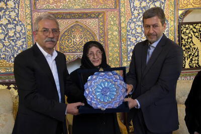 آخرین سفر زمینی استاد فرشچیان با زیبایی‌شناسی خاص خود آراسته شد
