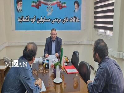 رئیس اداره تصفیه و سرپرست دادسرای ناحیه ۱۸ در مرکز ارتباطات مردمی قوه قضاییه به مشکلات مراجعان رسیدگی کردند