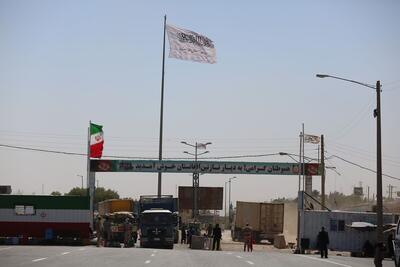 ۸۰۰ کامیون در مرز قربانی قطعی اینترنت