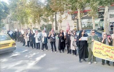 تجمع بازنشستگان کرمانشاه     مقابل صندوق کشوری
