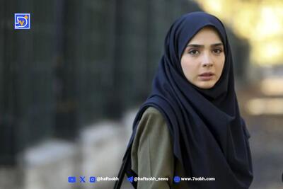 سلفی یاسمنِ لحظه گرگ‌و‌میش در اتاق گریم