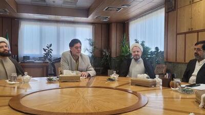 کانون‌های مساجد خط مقدم مقابله با تهاجم فرهنگی هستند