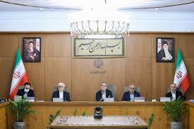 وزیر بهداشت: روز اول جنگ جلسۀ دولت تشکیل شد و اعضای دولت نگران بمباران آن‌جا بودند