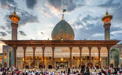 چلچلراغ شیراز، نورباران ولادت امام حسن عسکری(ع)