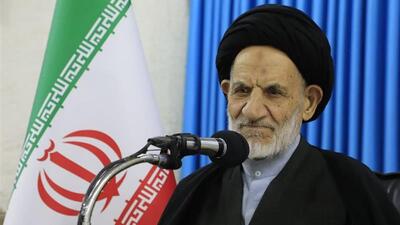 امام جمعه بیرجند: فاصله گرفتن از قرآن، ریشه بسیاری از آسیب‌های جوامع اسلامی است