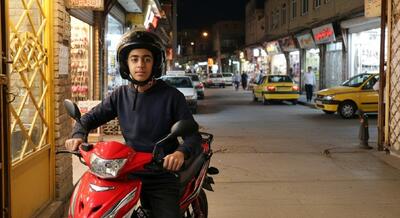 آیا گواهینامه موتور برای افراد ۱۶ ساله تصویب شده است؟