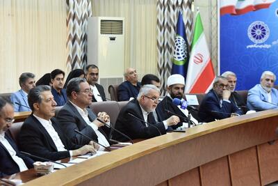 صالحی‌امیری در نشست شورای گفت‌وگوی دولت و بخش خصوصی آذربایجان‌غربی: آذربایجان غربی خورشیدی درخشان بر جغرافیای ایران