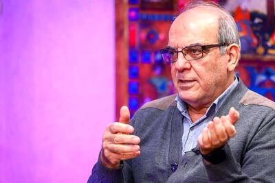 عباس عبدی: وقتی می گویید سالانه ۲۰درصد به ظرفیت پذیرش دانشجوی پزشکی اضافه کنیم ، یعنی رتبه۶۰۰۰۰ کنکور وارد دانشکده پزشکی شود / اینها قرار است که به مناطق محروم بروند! تا محروم‌ترین اقشار به وسیله کم‌سوادترین  پزشکان درمان  شوند